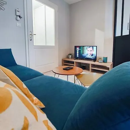 Le Thiers Bleu Proche Gare - Centre Avec Parking Et Netflix 아파트 *