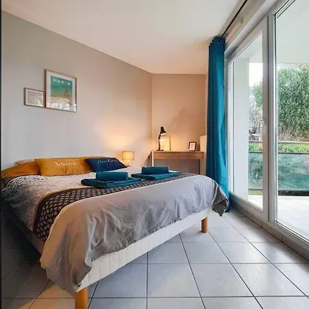 Le Thiers Bleu Proche Gare - Centre Avec Parking Et Netflix Apartment