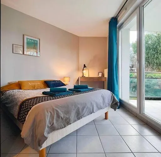 Le Thiers Bleu Proche Gare - Centre Avec Parking Et Netflix דירה